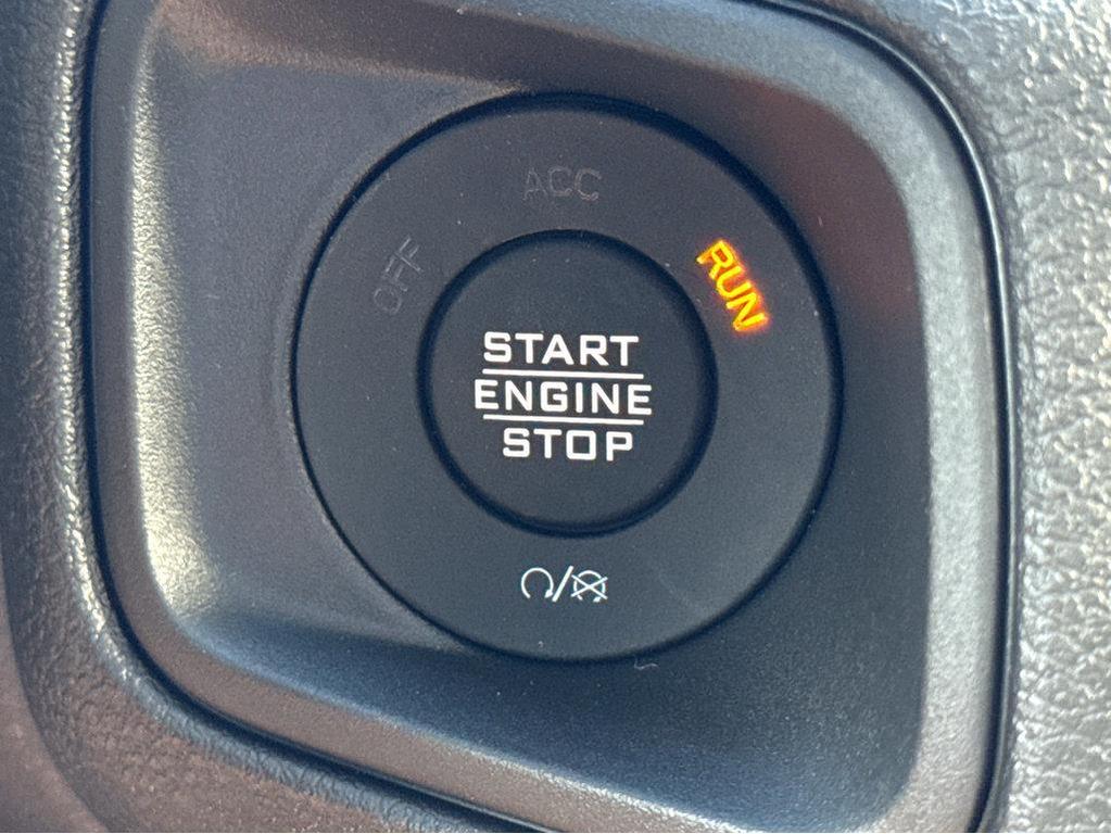 new 2026 Jeep Wrangler car, priced at $44,585