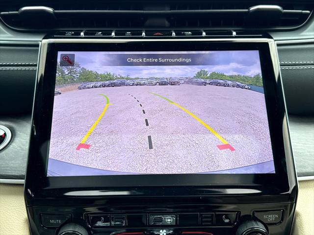 new 2025 Jeep Grand Cherokee car, priced at $52,140
