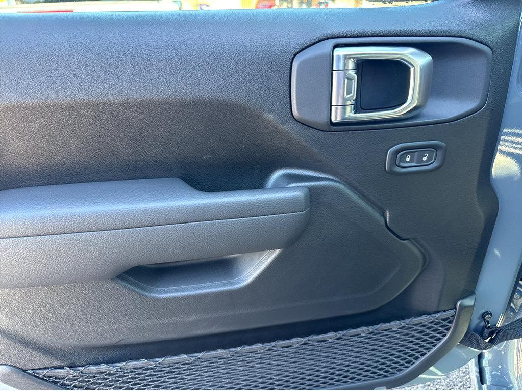 new 2025 Jeep Wrangler car, priced at $42,380