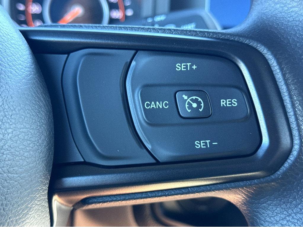 new 2025 Jeep Wrangler car, priced at $42,380