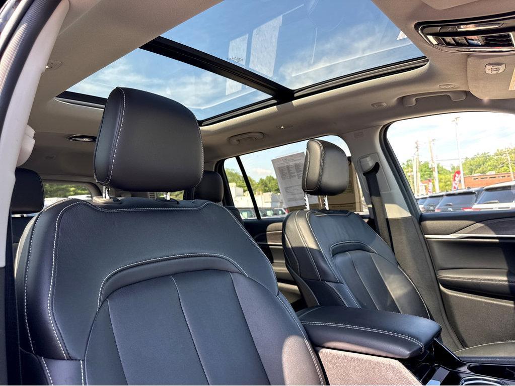 used 2021 Jeep Grand Cherokee L car, priced at $28,982