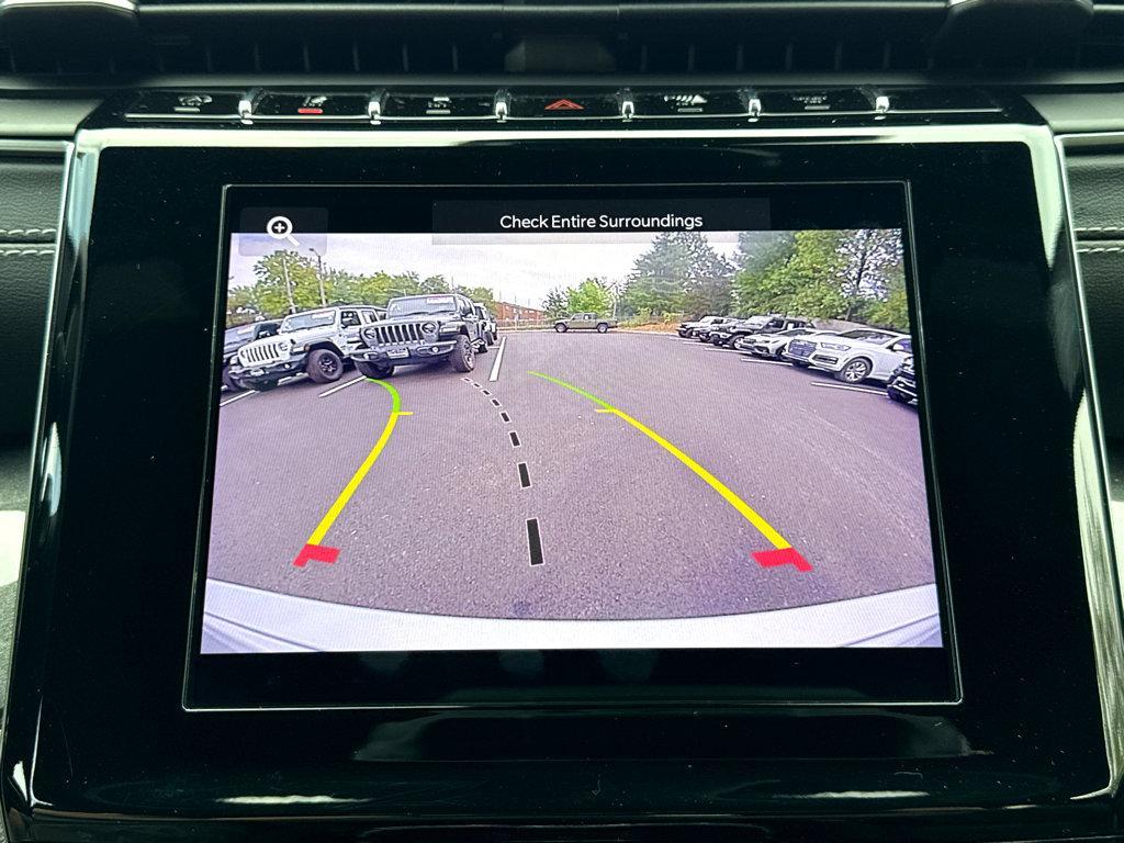 used 2022 Jeep Grand Cherokee car, priced at $34,300