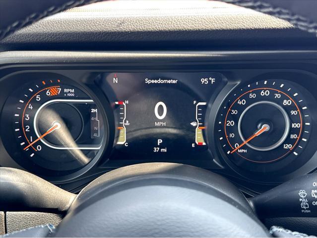 new 2025 Jeep Wrangler car, priced at $53,375