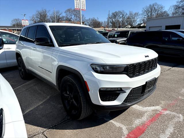 used 2023 Jeep Grand Cherokee car, priced at $34,800