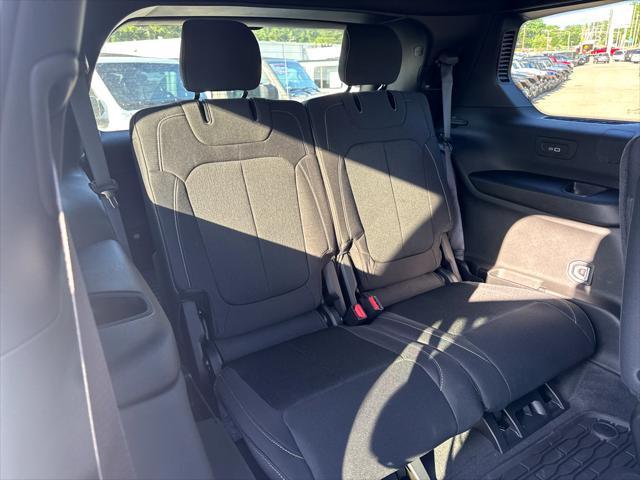 new 2025 Jeep Grand Cherokee L car, priced at $45,750