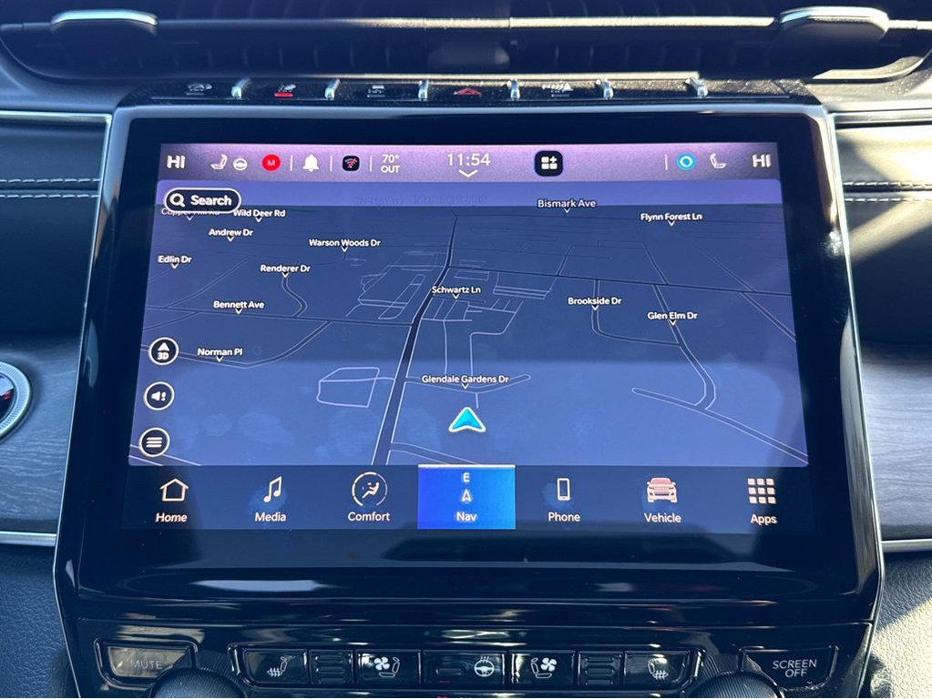 used 2022 Jeep Grand Cherokee car, priced at $38,500