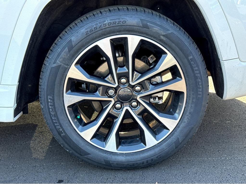 used 2022 Jeep Grand Cherokee car, priced at $38,500