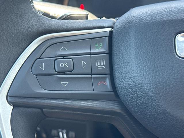 new 2025 Jeep Grand Cherokee car, priced at $49,370