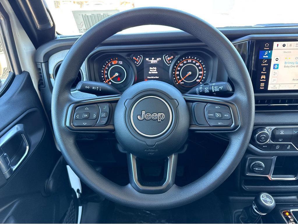 new 2025 Jeep Wrangler car, priced at $41,190