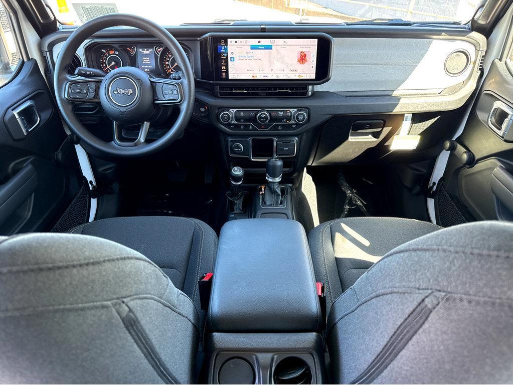 new 2025 Jeep Wrangler car, priced at $41,190