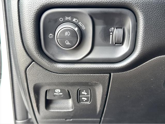new 2025 Ram 1500 car, priced at $61,135