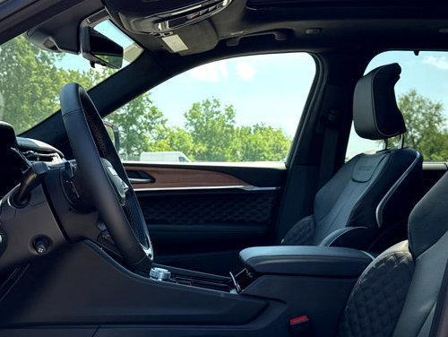 new 2025 Jeep Grand Cherokee car, priced at $71,425