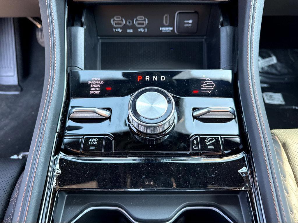 new 2025 Jeep Grand Cherokee car, priced at $71,425