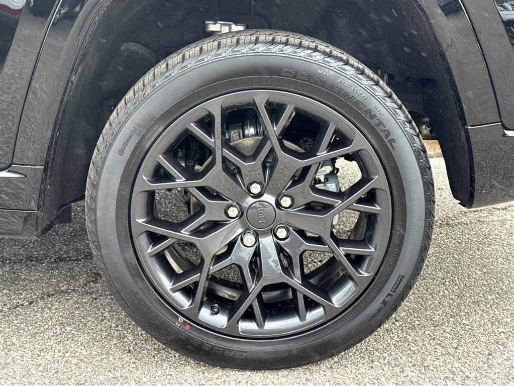 new 2025 Jeep Grand Cherokee car, priced at $71,425