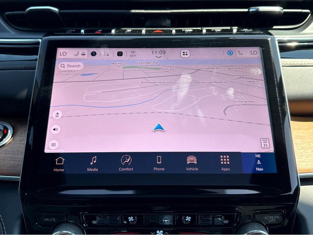 new 2025 Jeep Grand Cherokee car, priced at $71,425