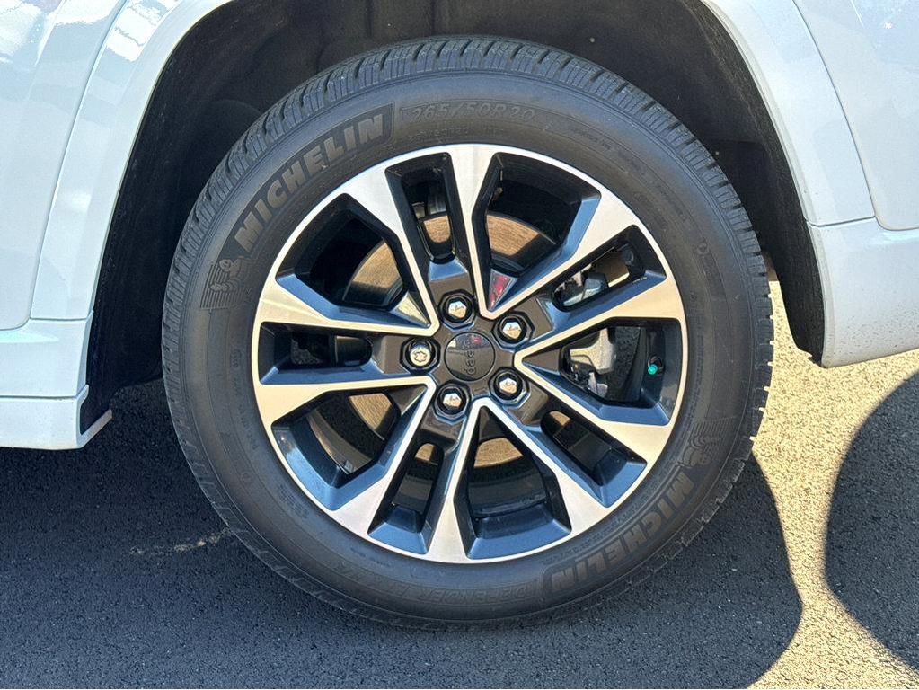 used 2022 Jeep Grand Cherokee 4xe car, priced at $32,290