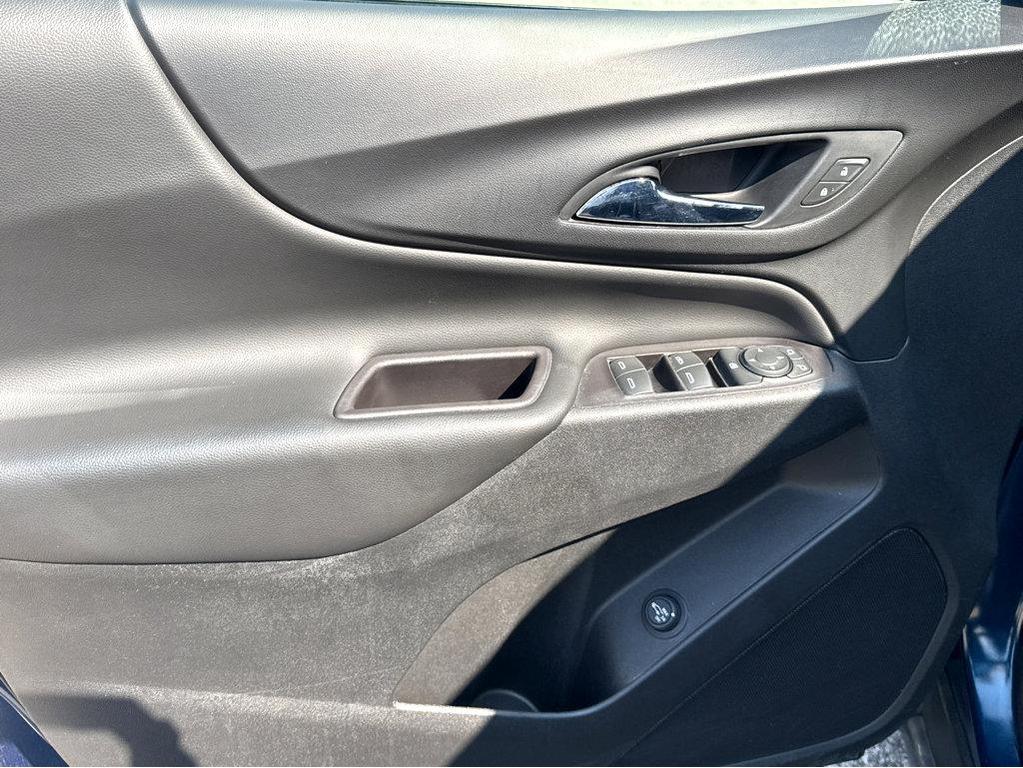 used 2020 Chevrolet Equinox car, priced at $18,090