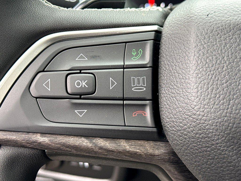 new 2025 Jeep Grand Cherokee L car, priced at $54,835