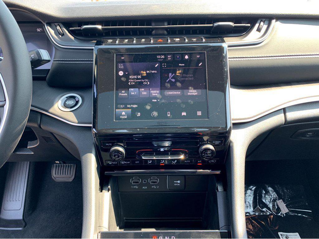 new 2025 Jeep Grand Cherokee car, priced at $42,375