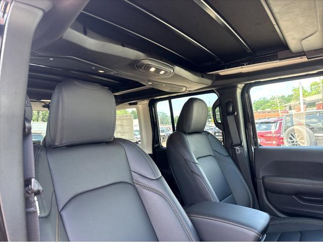 new 2025 Jeep Wrangler car, priced at $59,610