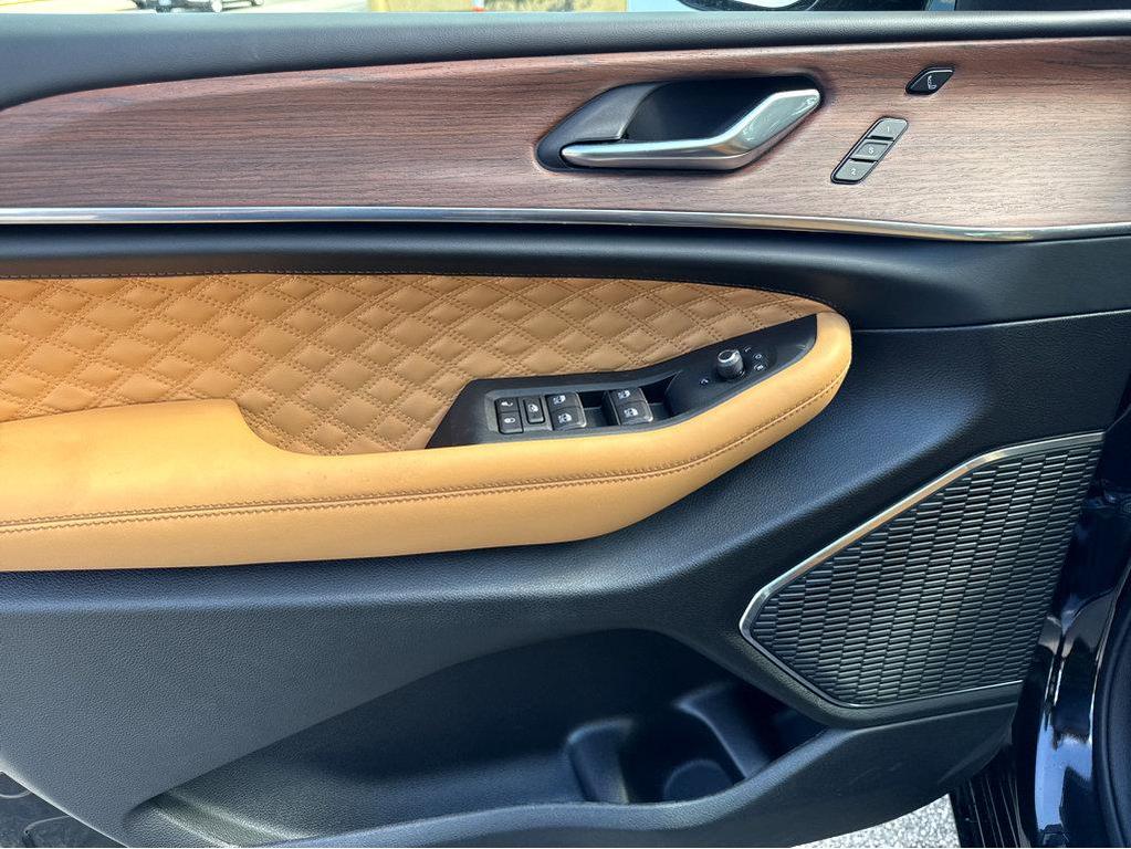 new 2025 Jeep Grand Cherokee L car, priced at $63,150