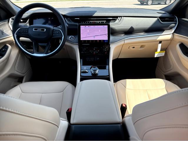 new 2025 Jeep Grand Cherokee L car, priced at $48,900