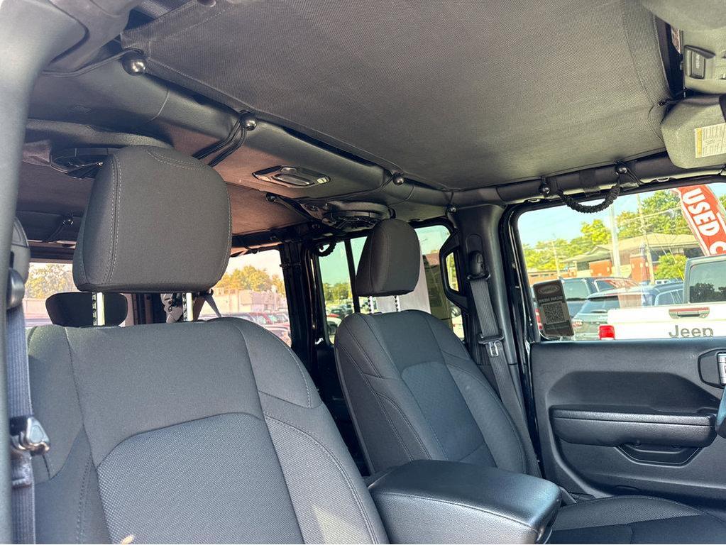 used 2022 Jeep Wrangler Unlimited car, priced at $24,870