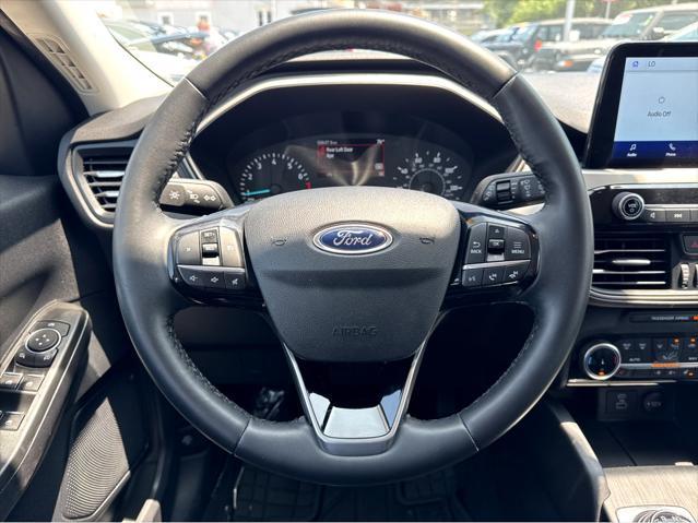 used 2022 Ford Escape car, priced at $22,993