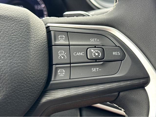 used 2023 Jeep Grand Cherokee car, priced at $30,833