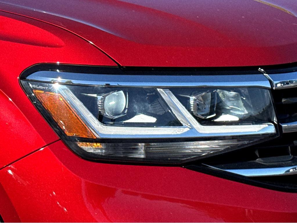 used 2021 Volkswagen Atlas Cross Sport car, priced at $25,000