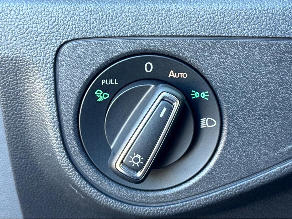 used 2021 Volkswagen Atlas Cross Sport car, priced at $25,000