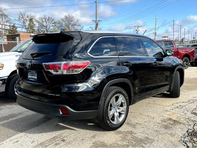 used 2014 Toyota Highlander car, priced at $15,990