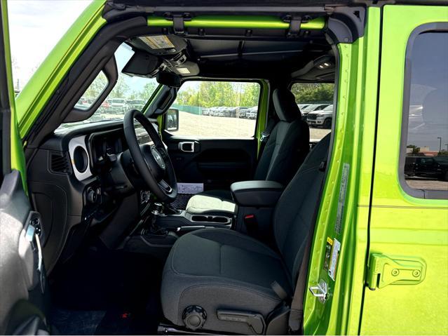 new 2025 Jeep Wrangler 4xe car