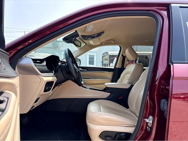 used 2021 Jeep Grand Cherokee L car, priced at $31,993