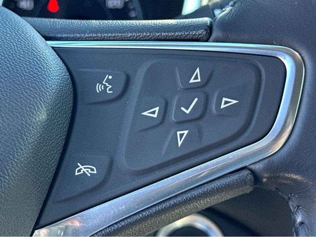 used 2020 Chevrolet Equinox car, priced at $15,990