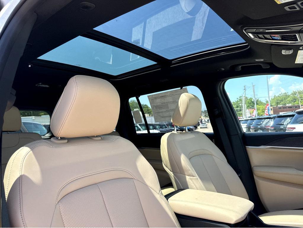 new 2025 Jeep Grand Cherokee L car, priced at $54,440
