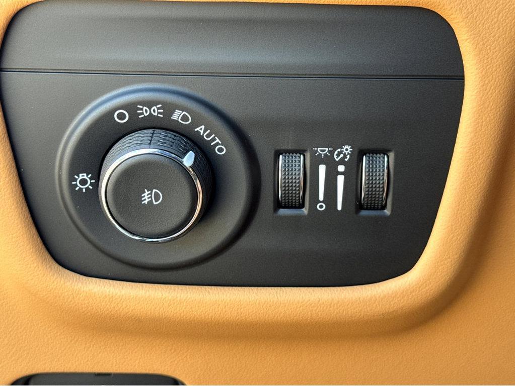 new 2025 Jeep Grand Cherokee L car, priced at $72,830