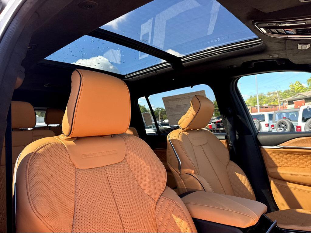 new 2025 Jeep Grand Cherokee L car, priced at $72,830