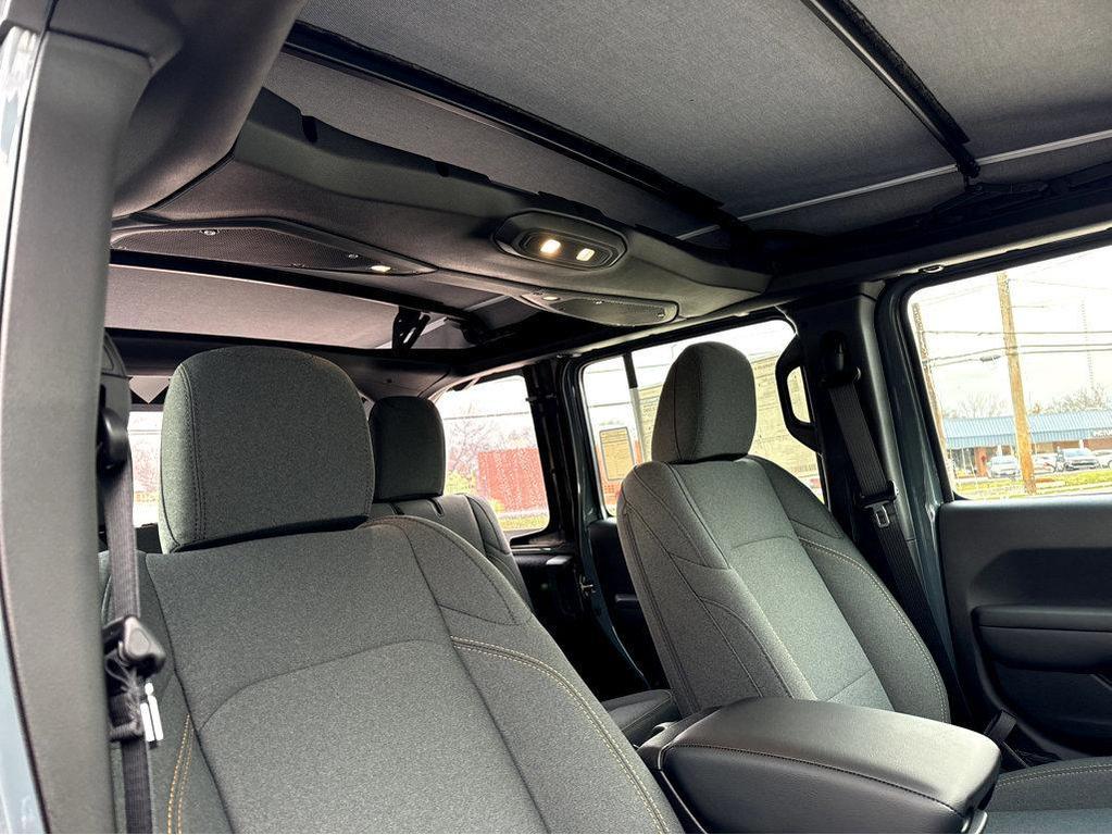 new 2025 Jeep Wrangler car, priced at $41,785