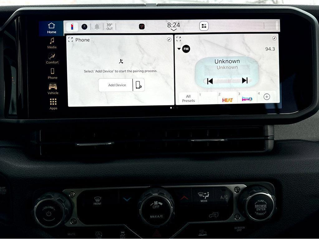 new 2025 Jeep Wrangler car, priced at $41,785