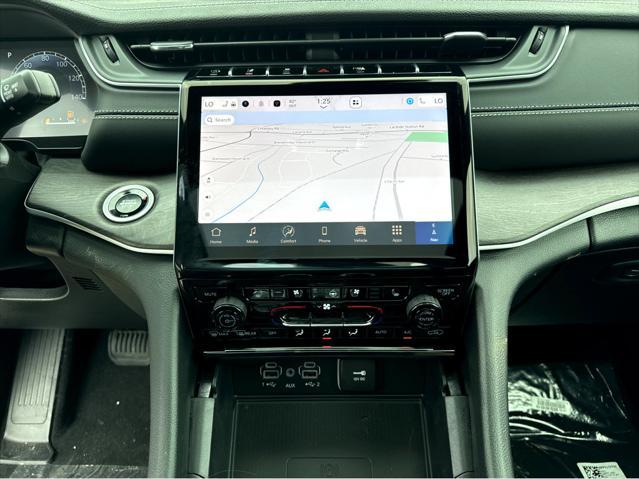 new 2025 Jeep Grand Cherokee L car, priced at $60,430