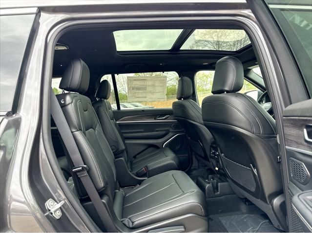 new 2025 Jeep Grand Cherokee L car, priced at $60,430