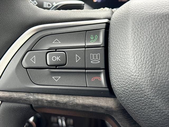 new 2025 Jeep Grand Cherokee L car, priced at $60,430