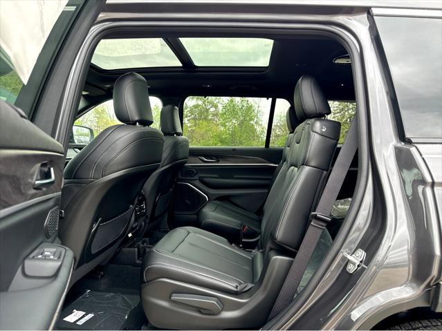 new 2025 Jeep Grand Cherokee L car, priced at $60,430
