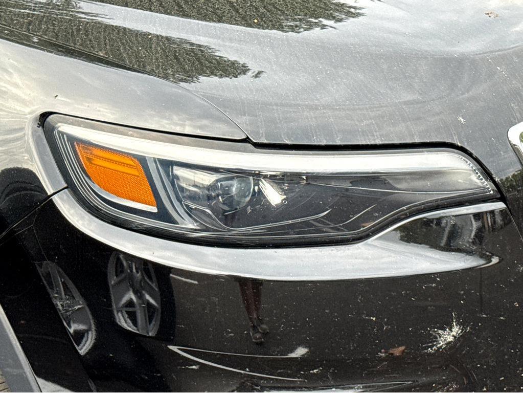 used 2020 Jeep Cherokee car, priced at $18,834