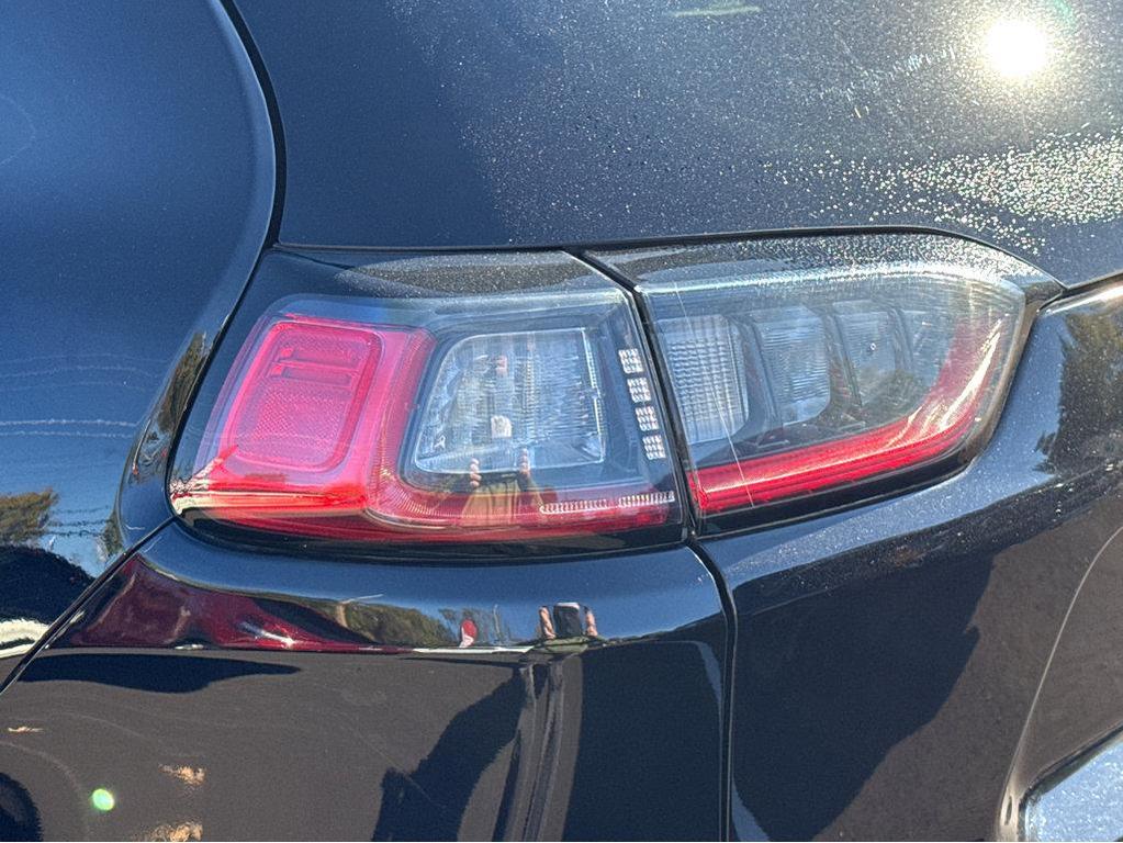 used 2020 Jeep Cherokee car, priced at $16,960