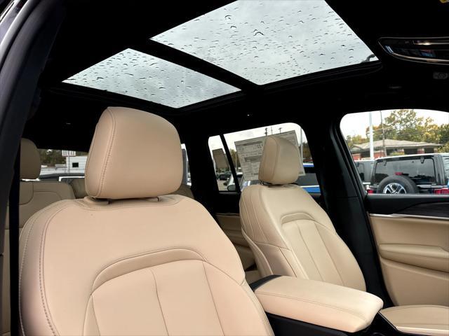 new 2025 Jeep Grand Cherokee car, priced at $53,730