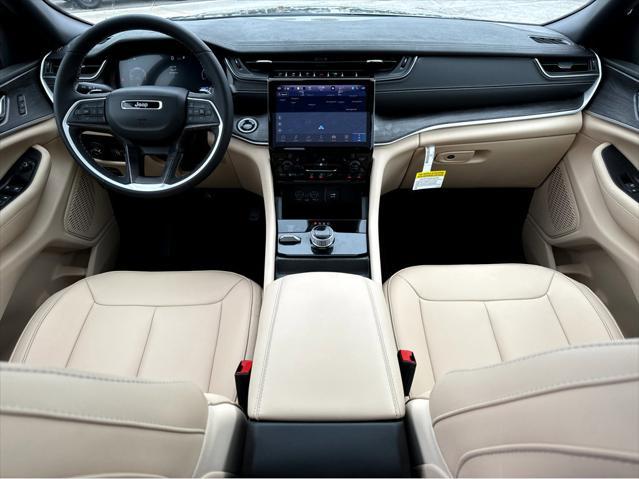 new 2025 Jeep Grand Cherokee car, priced at $53,730