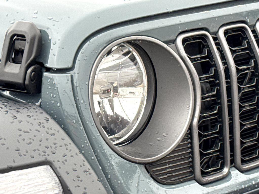 new 2026 Jeep Wrangler car, priced at $46,735