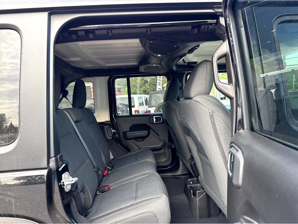 new 2026 Jeep Wrangler car, priced at $44,570